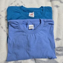 2 Mens T Shirts
