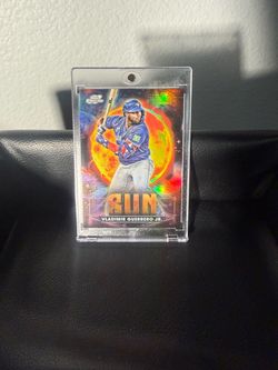 Topps Chrome Vladimir Guerrero Jr. Sun Insert Card