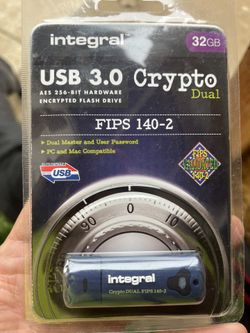 Integral CRYPTO DUAL FIPS 140-2 ENCRYPTED USB 3.0