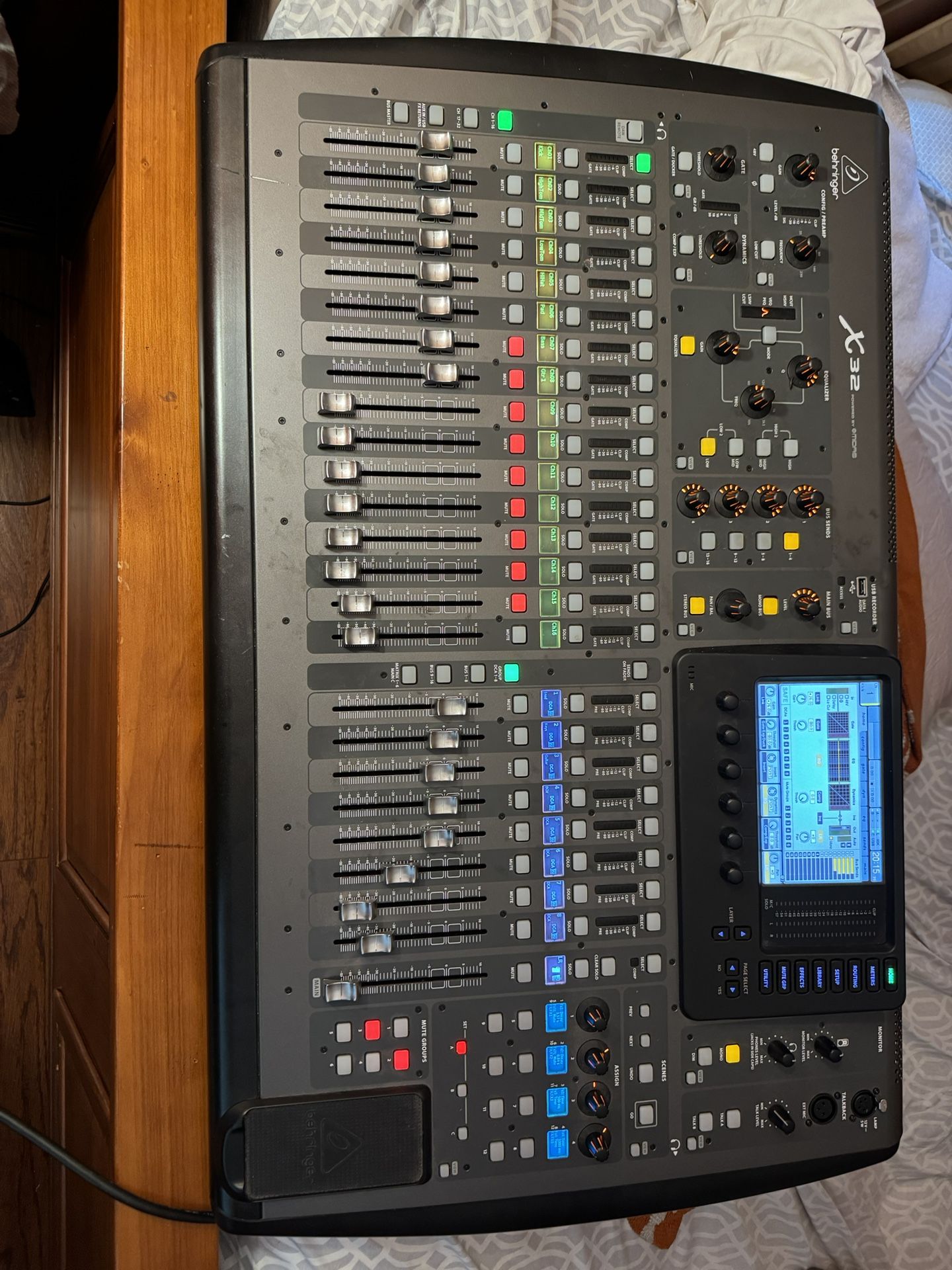 Behringer X32 40-channel Digital Mixer