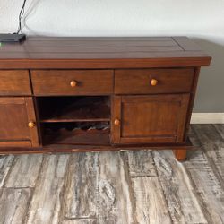 TV stand 