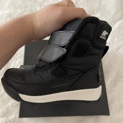Sorel Toddler Waterproof boots Size 6