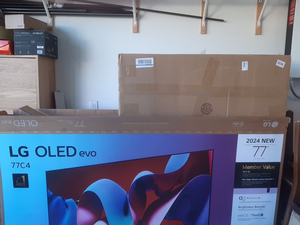 77inch TV BOX LG