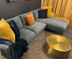 Sofa: Luxurious Grayish-Blue
