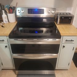 Kenmore Elite  Stove