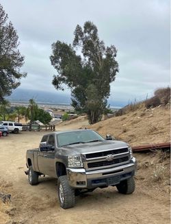 2007 Chevrolet 2500 HD Extended Cab · Long Bed