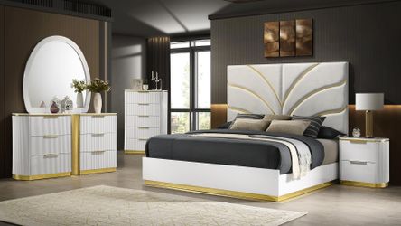 5-pc White and Gold Bedroom Furniture Set