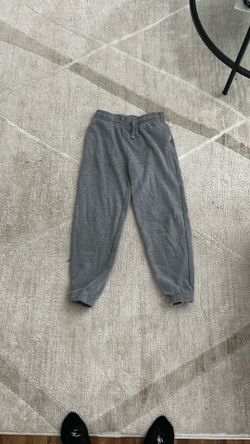 Grey sweats, youth large 10-12