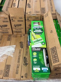 Swiffer Hair Magnet Deluxe Sweeping Kit