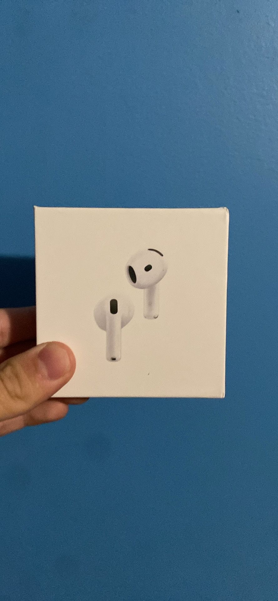 AirPods Pro 4 BRAND NEW (NEGOTIABLE)