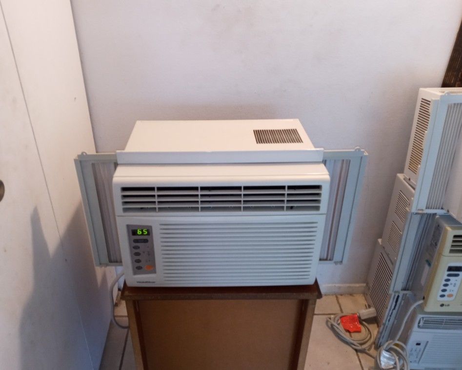 Air Conditioner Zenith 6,500 BTU