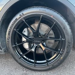 18x8 Wheels And tires 225/45/18