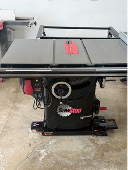 SawStop PCS 3hp 52” with advanced rip fence