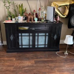 Mueble En Buen Estado Color Negro