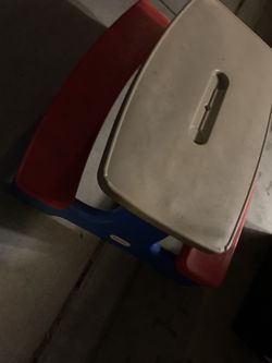 Kids Table