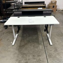 55x24 inch standing desk