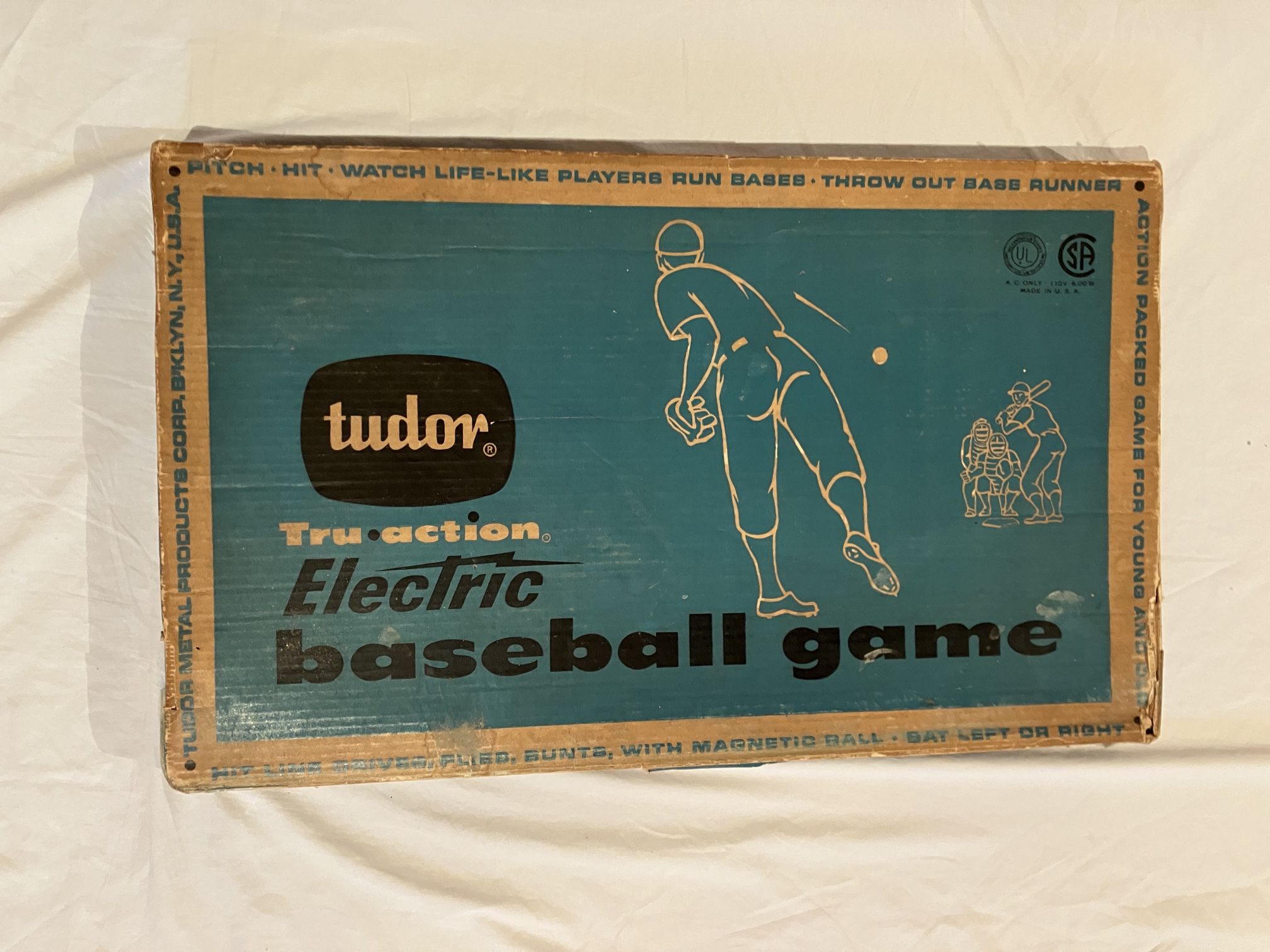 Tudor Tru-Action Electric Baseball Game (shipping available upon request)