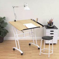 Art Table