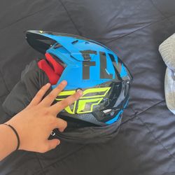 Medium Dirtbike Helmet