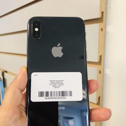 Factory unlocked iPhone x 64 gb, excellent conditions store warranty 