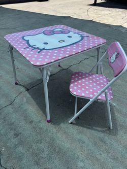 Hellow Kitty Folding Table And Chair