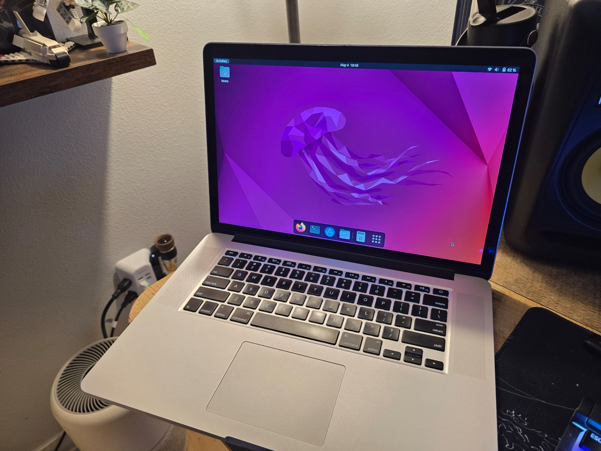 2014 Macbook Pro 15 i7 16gb Ram Linux Ubuntu