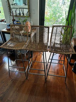 3 Rattan bohemian vibe bar stools