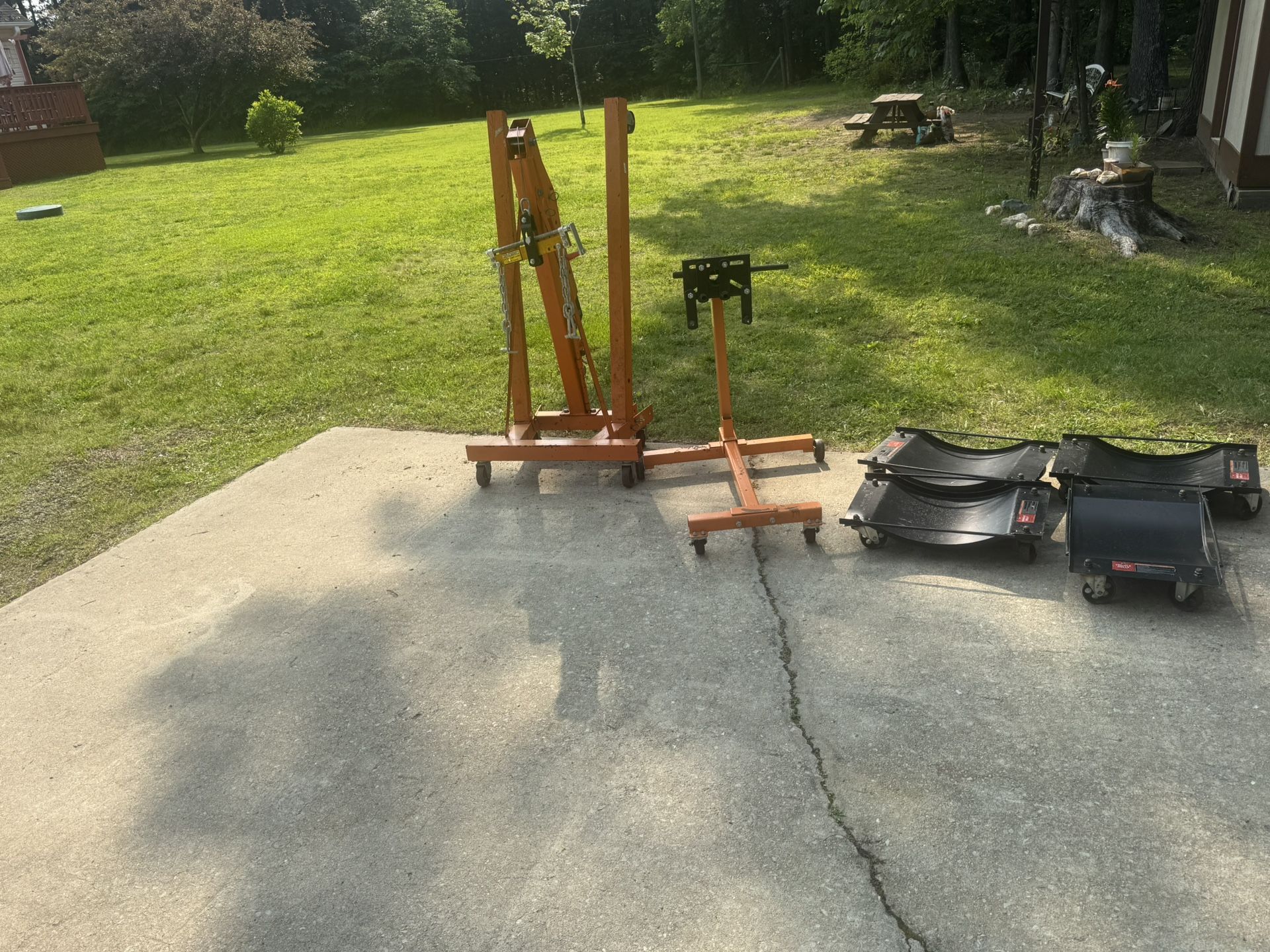 Moving sale