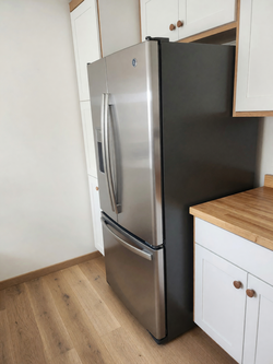 2020 GE French Door Refrigerator – Like New, Stainless Steel with Ice Maker - Riverside, CA