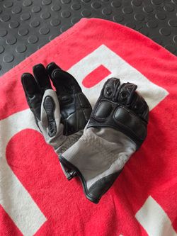 MENS MOTORCYCLE GLOVES SMALL
