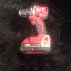 MILWAUKEE  M18 RED LITHIUM CP 2.0 DRILL