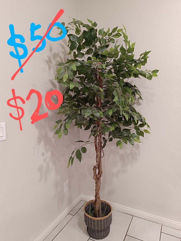 Artificial Tree