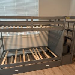 Bunk Bed /twin Over Twin/trundle/drawers/2twin Mattress 