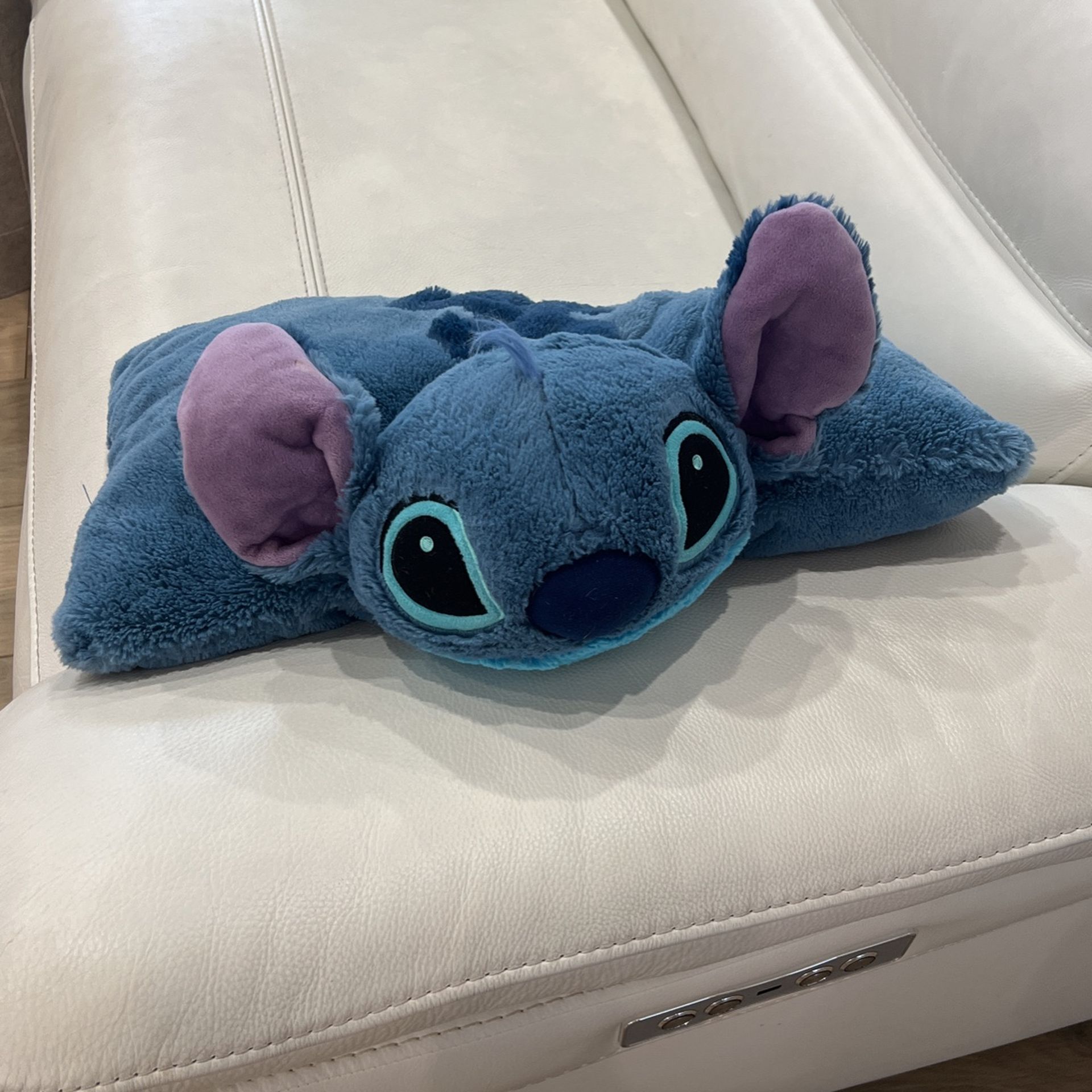 Stitch pillow