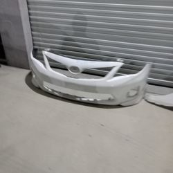 11 to 13 front bumper and fender toyota corolla sport