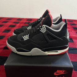 Air Jordan 4 Retro Bred 2019 Size 9