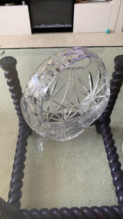 Vintage Hand Cut Lead Crystal Glass Basket Candy Dish/Bowl 