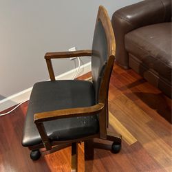 Ashley Furniture Desk And Chair 
