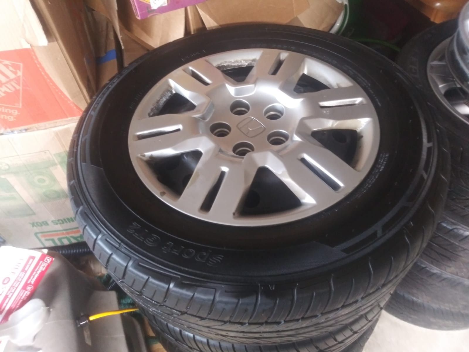 4 rims with tires bolt pattern 5x120