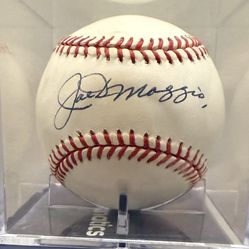 Joe DiMaggio Autographed Baseball 