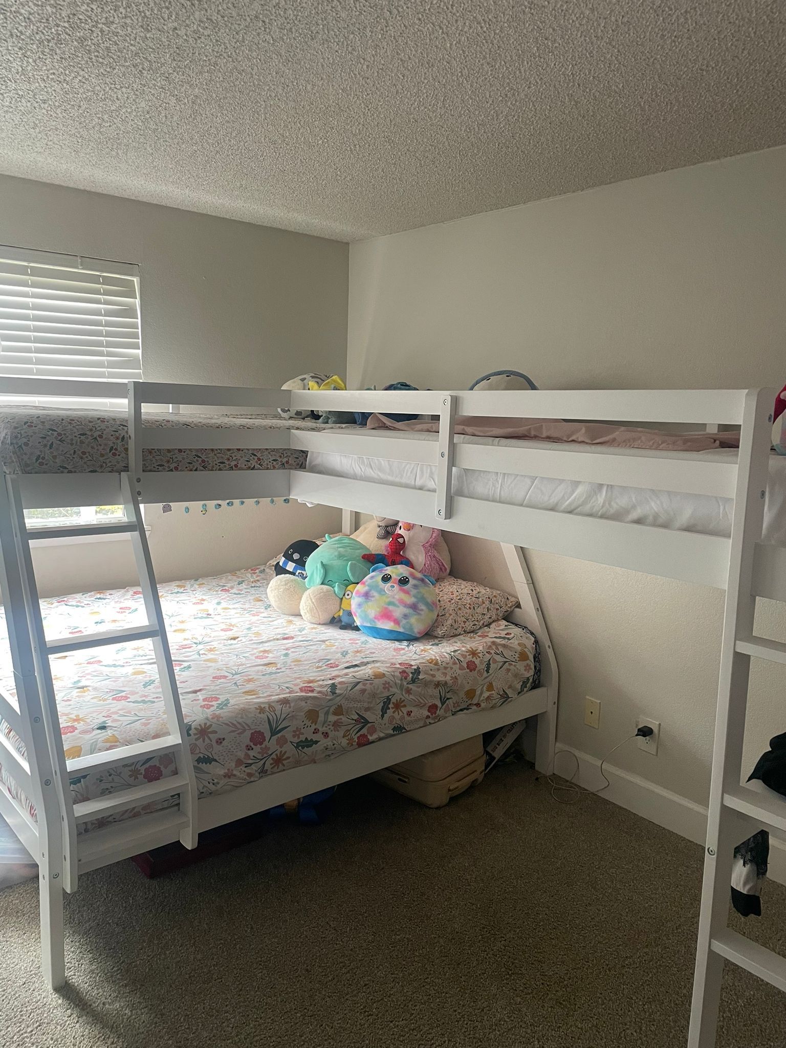 Trio triple kids bed twin over full bed