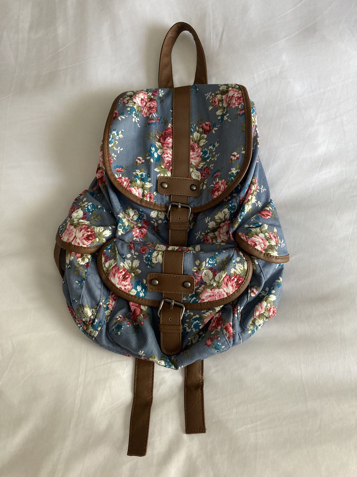Candie’s Backpack purse Floral Blue