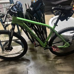 Specialized Pitch Sport 