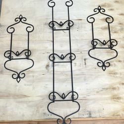Wrought Iron Vertical Wall Plate Holders