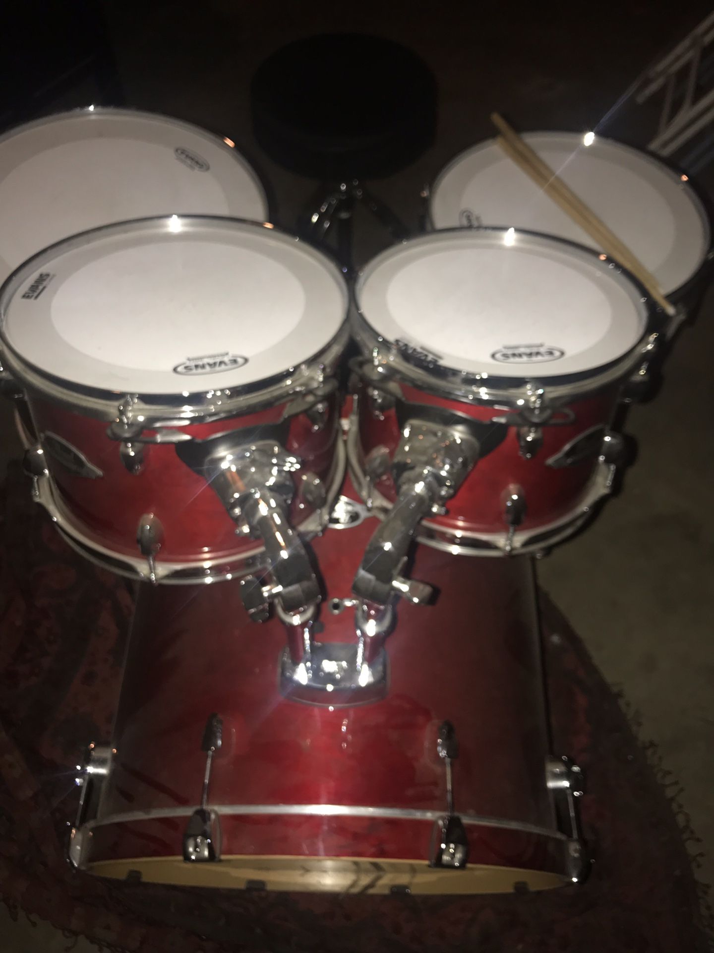 Pearl Drum Set