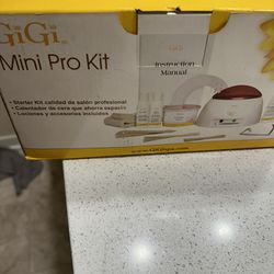 GIGI Mini Pro Waxing Kit