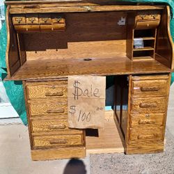 2 Piece Desk with 8 small drawers in the top and 3 In the Buttom and 1 door  Cash Only. 