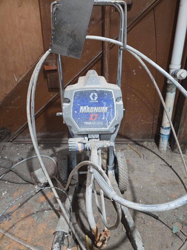 Paint Sprayer Graco Magnum X7