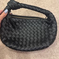 Black Bag Clutch Woven