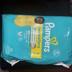 Pampers And Luvs Size 1 Diapers